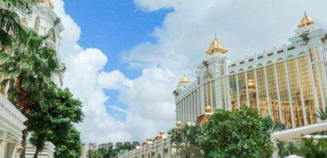 当益壮",常住5星级酒店不回家,1分钟能赚5辆豪车_吕志和_香港_成为了