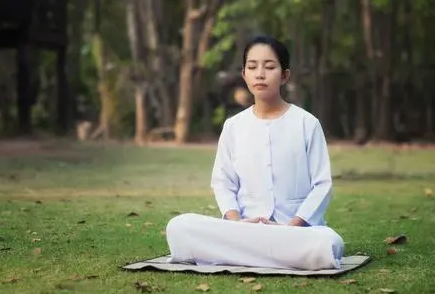 听说99%睡不着的人,都是因为体虚,体虚的女生睡觉会或有7种表现_睡眠