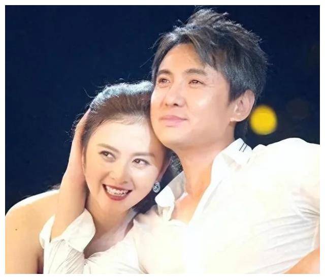 沈腾,王琦难得合体示爱 华丽亮相,幸福如初!_家庭_爱情_生活