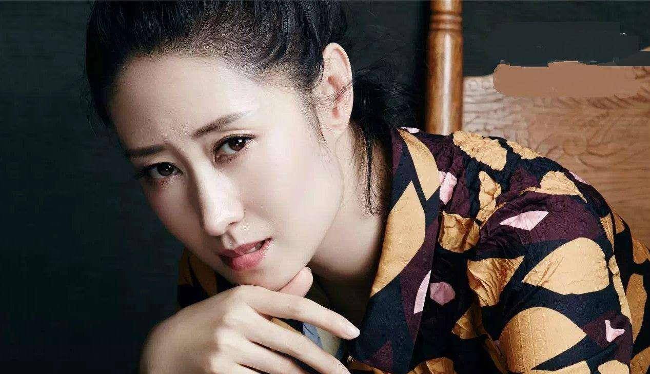 44岁刘敏涛,为何突然就红了?