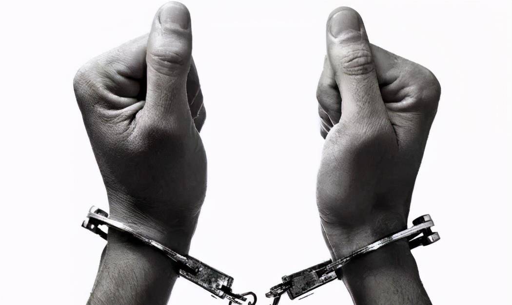 西安悍匪魏振海,潜逃五年间从老到少残杀11人,终被