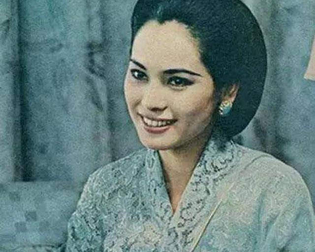 56岁苏加诺邂逅17岁少女,花三年娶到手,晚年被囚,她却远赴他国_黛薇