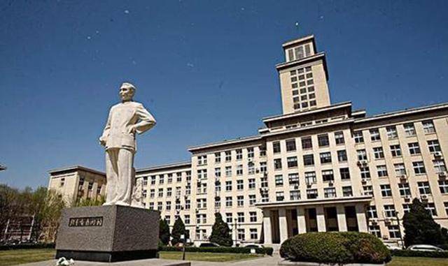 11岁上高中,14岁南开免试录取;他多次考入985大学,为何却屡遭劝退