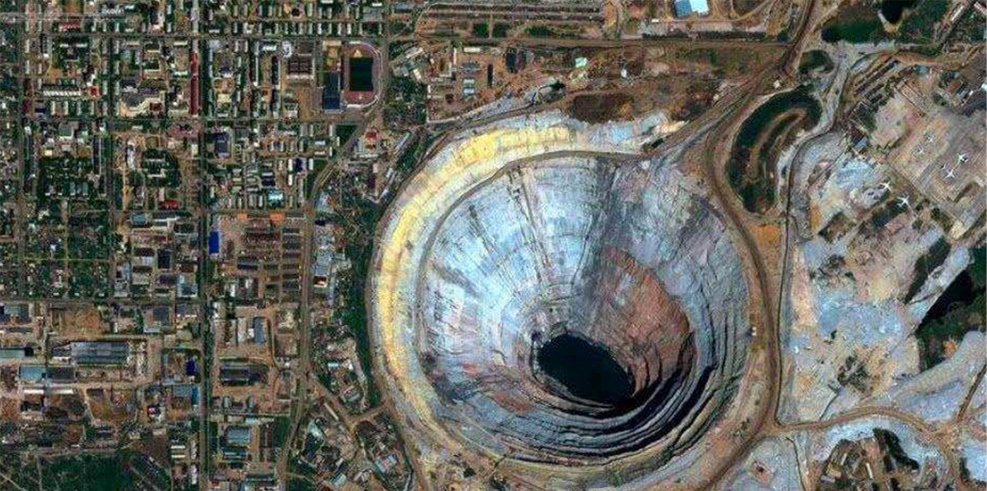 苏联当年挖穿地球,为何在12263米突然停手,亲历者说出历史真相_计划