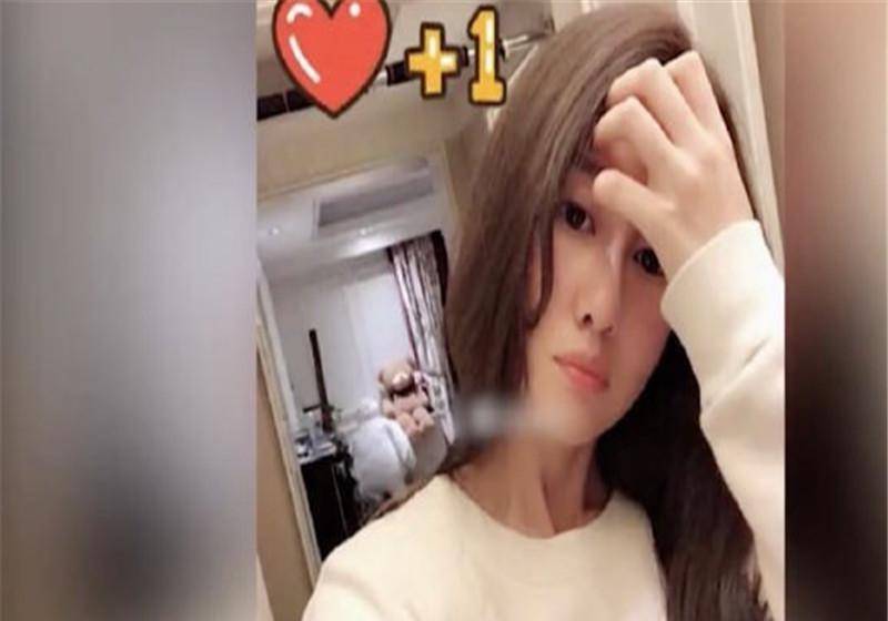 王宝强冯青领证?经纪人回应假的,两人感情稳定得到家人认可.