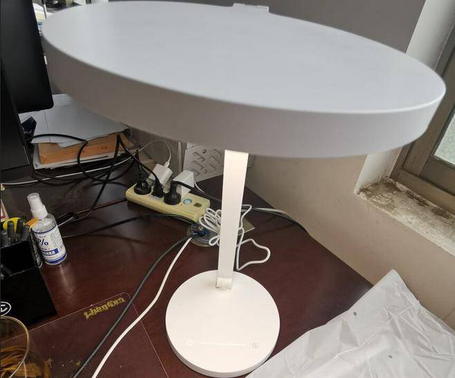 护眼台灯哪个品牌更好用?五大好用护眼台灯大爆料!