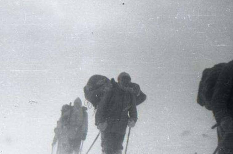 1991年,十七位登山队员死于"山难",7年后日记曝光遇难过程_卡瓦格博