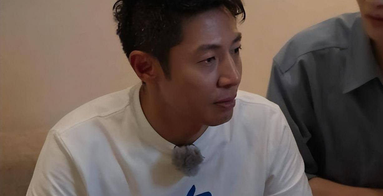 引人发笑,更重要的是这个名字至少可以为撒贝宁省下一个首付的钱呢