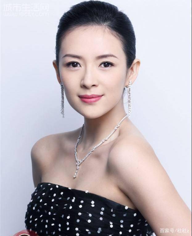 章子怡的大部分作品都非常的火,她的演技真的非常好,演什么像什么,她