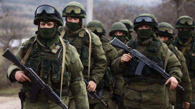 凌晨时分战斗打响,8吨子母弹覆盖大批援军,封城爆炸