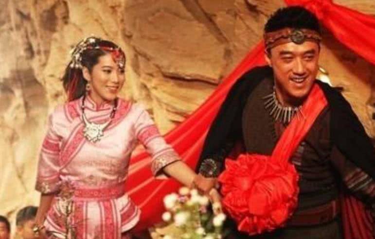 一位压寨夫人,拥有倾城倾国之姿,年仅31岁就开始守寡_张平_杨炳_丈夫