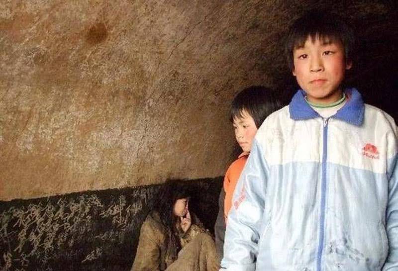 家人找到她时精神已失常,被解救后现状如何_曹小青_内蒙古_曹家