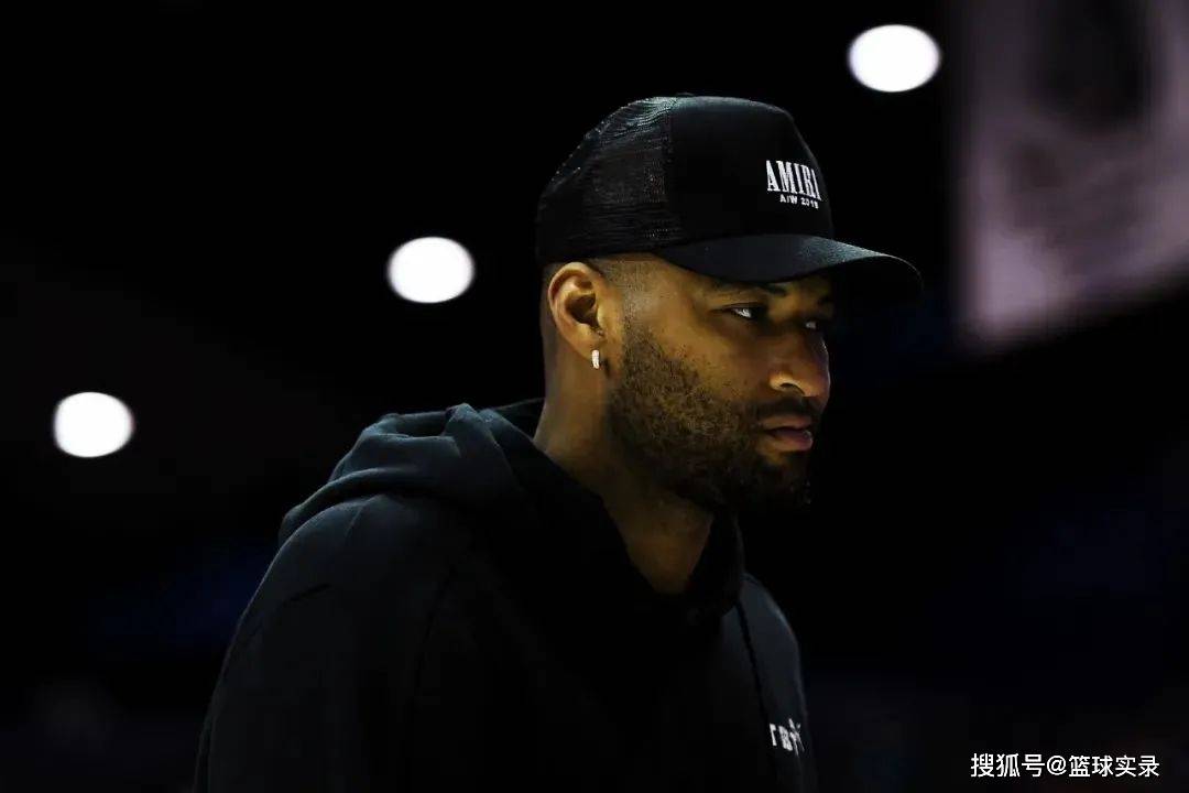 他才33岁啊……_考辛斯_赛季_比赛