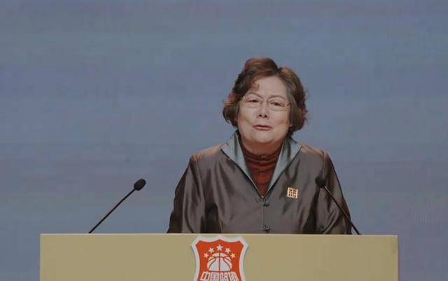 中国篮球名人堂入堂仪式:张卫平高光演讲 姚明为92年
