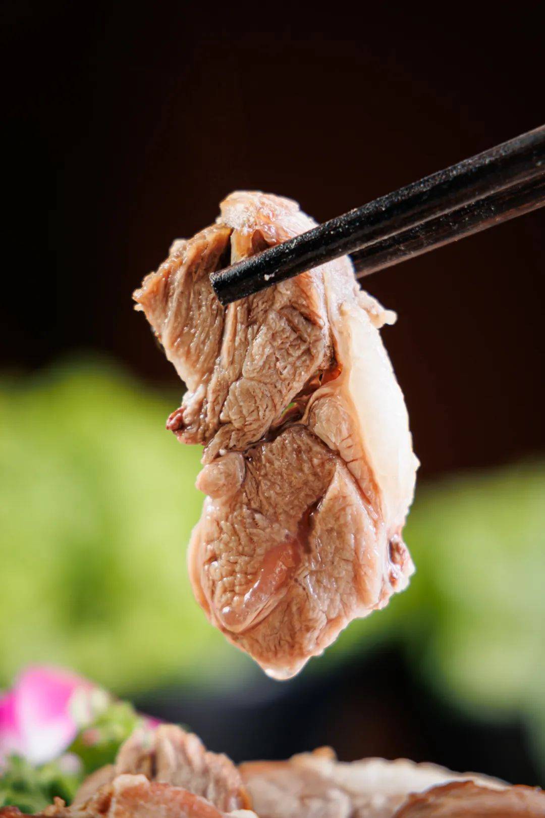 开店10年,专注一道羊肉火锅,在京内蒙街坊每周都来!_肉质_羔羊_草原