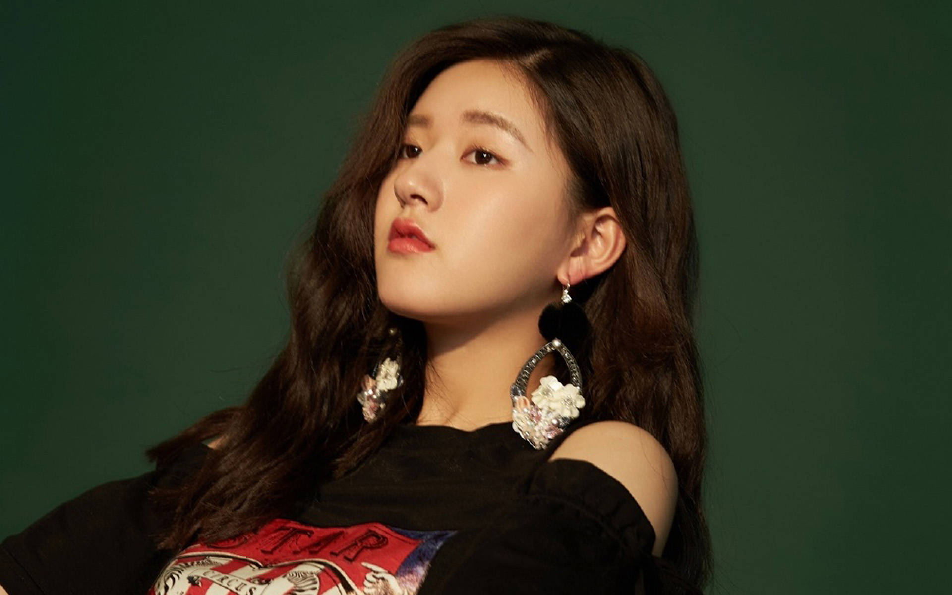 娱乐大爆料:蔡徐坤,张嘉倪,张颂文,倪妮,辛芷蕾,赵露思_因为_公司