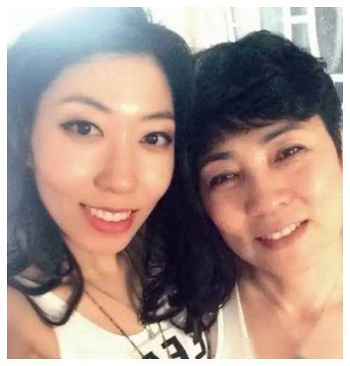 曲婉婷:在国外品尝人血馒头,不再自豪,大跌眼镜._生活_素食_辩护
