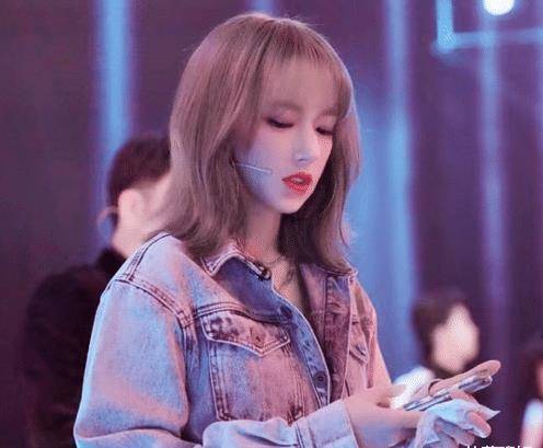 上帝给程潇的"颜值"开了门,还给她的身材留了窗,完美到不真实_漫画