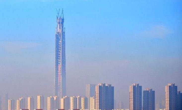 广东富豪潘苏通:投资700亿建中国第一高楼,如今却成第一烂尾楼_领导