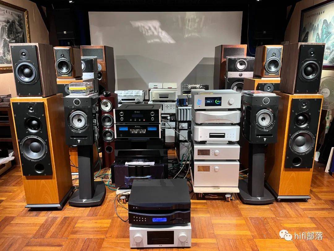 瑞士 高文 goldmund telos 390.5 合并功放_接地_的设计_金属