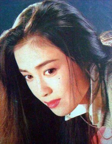 "妖精"傅艺伟的毁灭史:人生真的没有从头再来的机会啊_因为_表演_什么