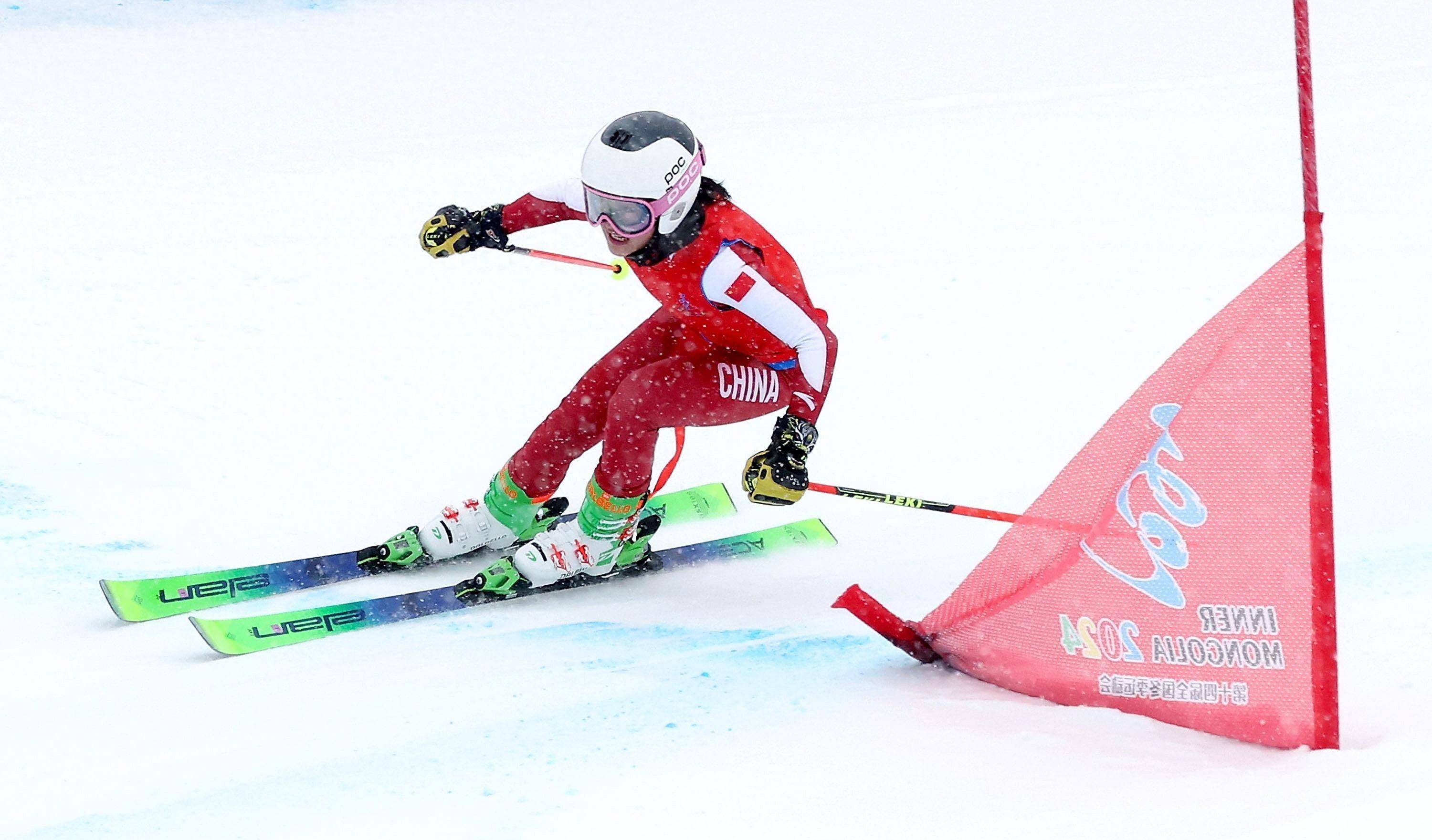 辽宁代表团昨日创冬运会历史单日夺金纪录_李雪莹_赵伟博_半决赛