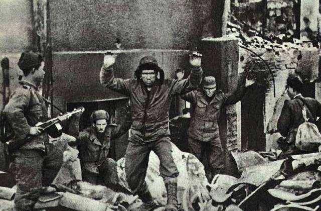 一名美军连长被俘后,解开了抗美援朝战争中一个耐人寻味的谜团!