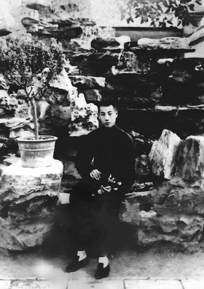 他用李莲英豪宅加40套四合院,换来了故宫镇馆之宝_张伯驹_潘素_张镇