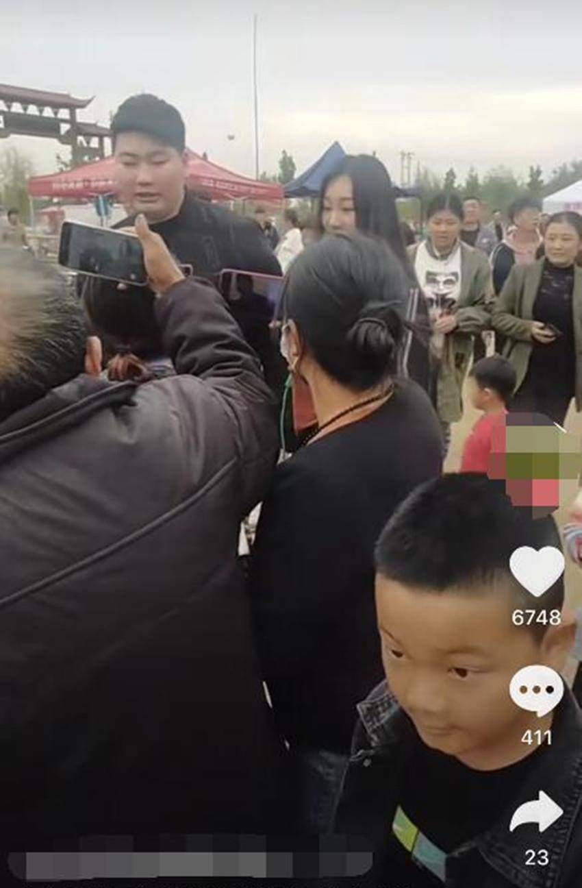 朱之文儿子霸气护妻!