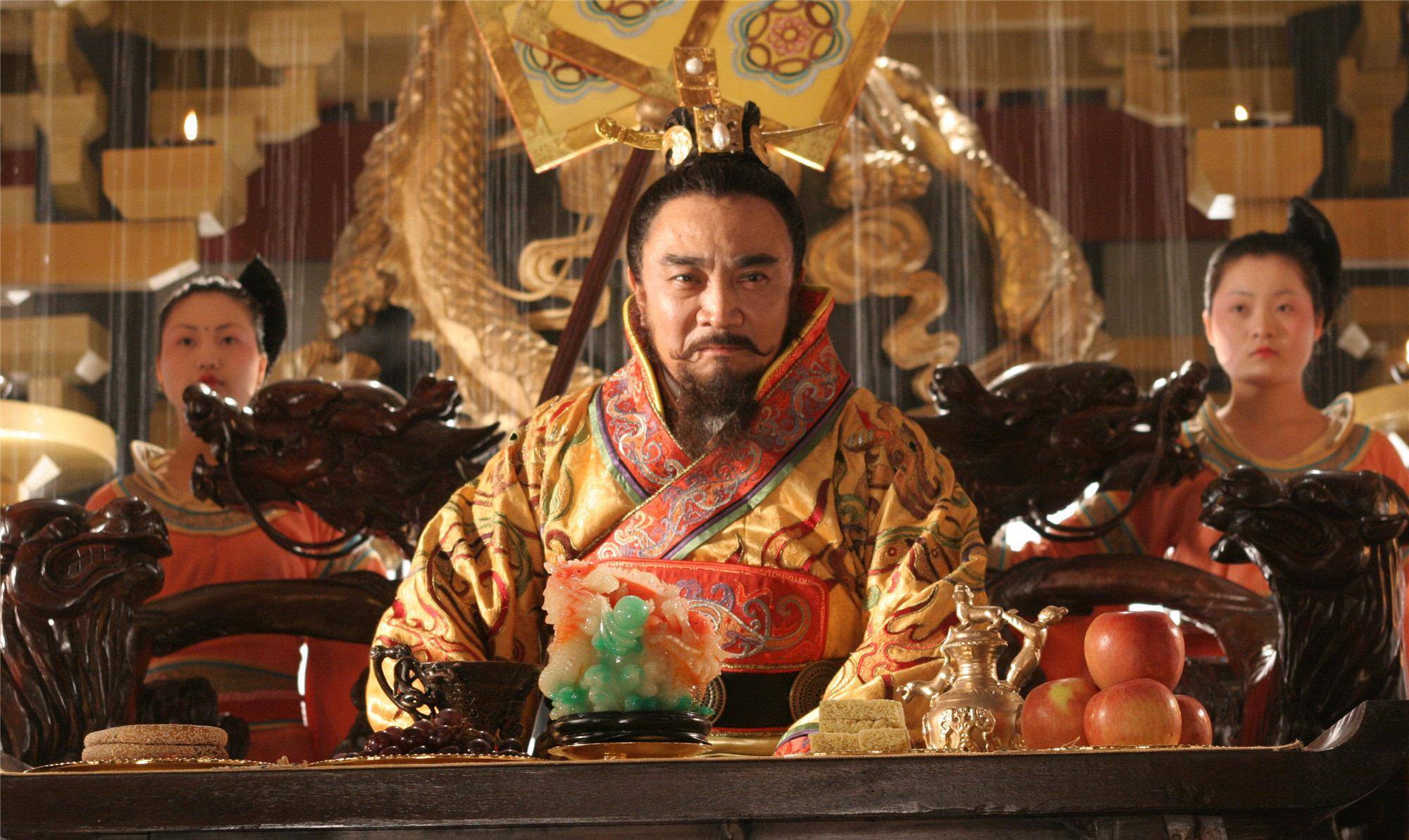 小兵砍下项羽一条腿,被封侯爵,后代显赫千年,还出了个千古一帝_杨喜