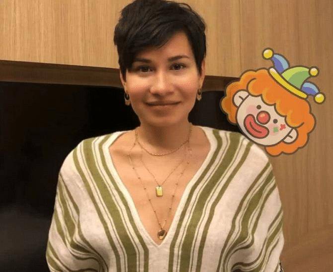 卢靖姗晒照却遭"群嘲",修图把自己修老30岁,跟韩庚在一起像妈妈!