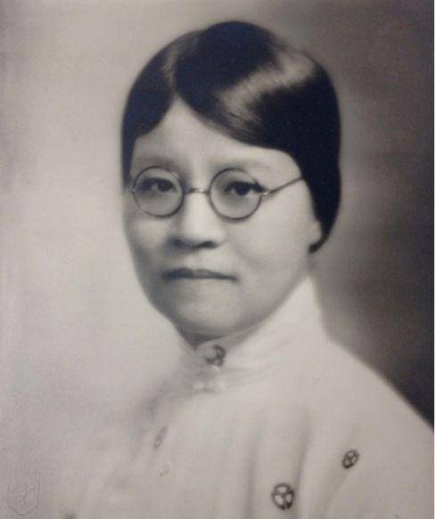 她一生致力教育,未曾婚配,却有999个孩子,唯一遗愿是重建学校_吴贻芳