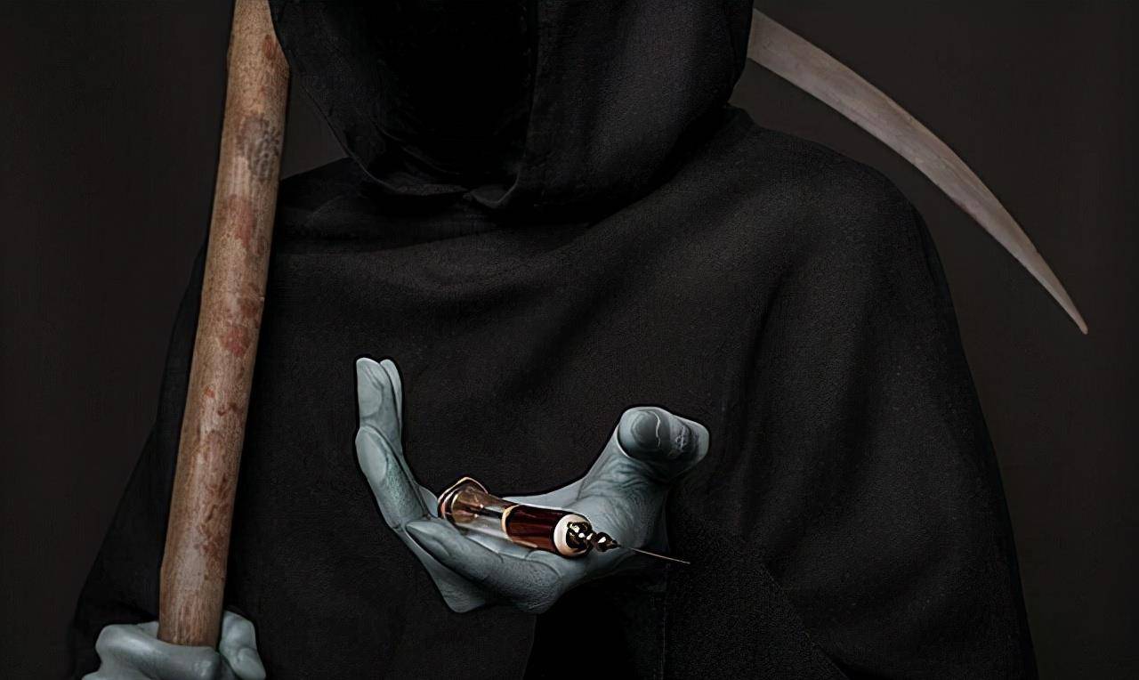 虽然法院最终做出的是无罪判定,但是被推上了风口浪尖的两人还是成为