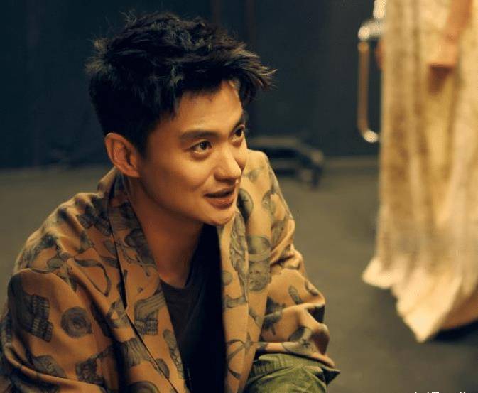 袁姗姗悬疑网剧即将来袭,周一围饰演整形医生,配角也有看点!