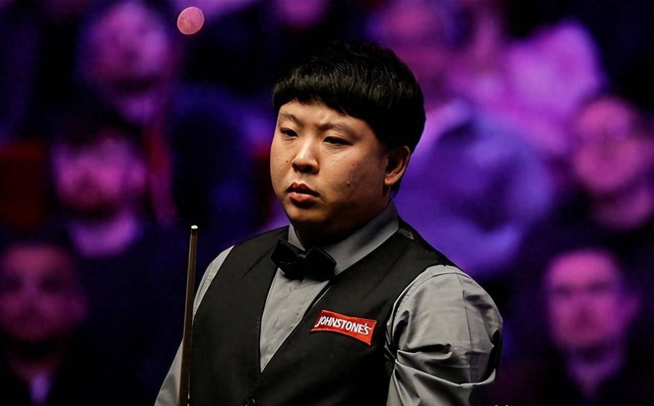 这位32岁的斯诺克新星创造了历史,连续两次夺得大满贯冠_比赛_中国