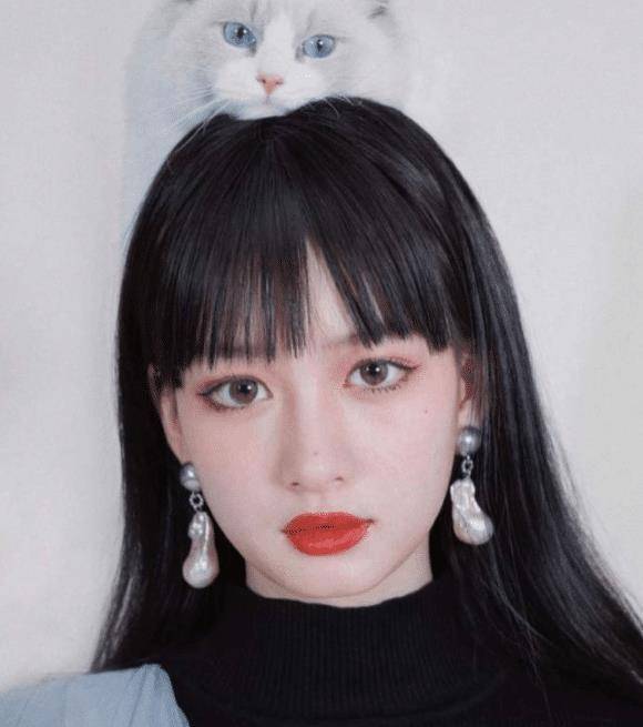 曾被中日韩称为漫画脸神颜的susan,旧照曝光后,男粉失恋了_美女_长相