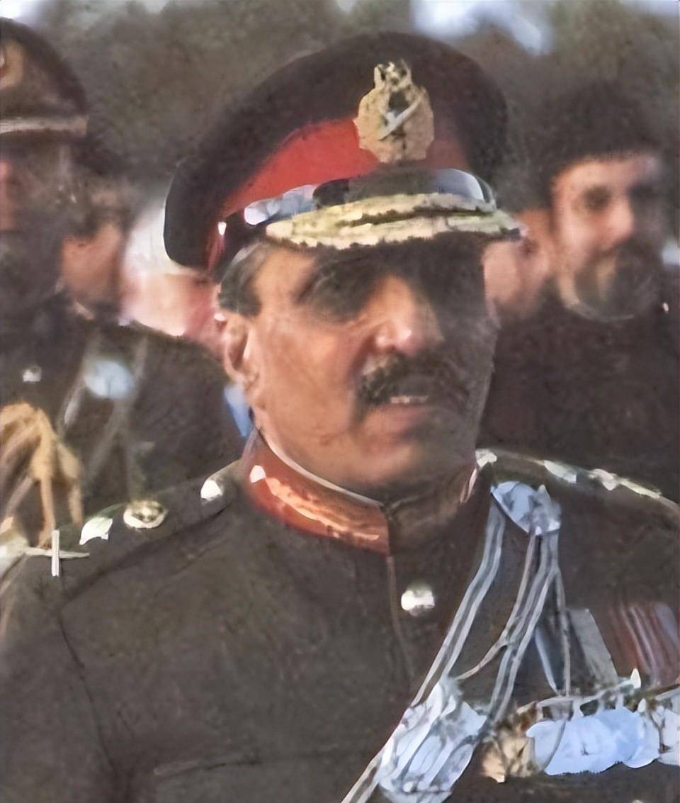 巴基斯坦总统布托被处绞刑,遗体被悬30分钟,死前坦白:我无罪_米尔扎