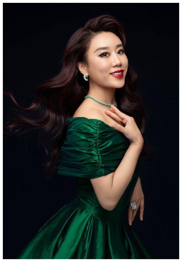 中国女高音陈钰,在韩国首尔艺术殿堂展现魅力啦!_音乐会_歌剧_中韩