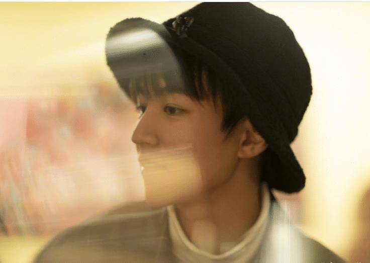 王俊凯突然更博,但只是发了数字"1",了解到真正含义粉丝感动!