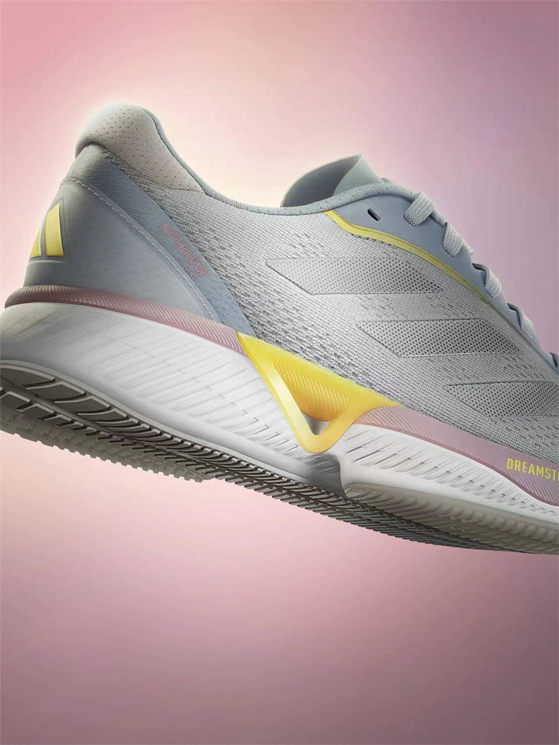 阿迪达斯推出"supernova超星动"系列,为舒适慢跑打造_跑鞋_adidas