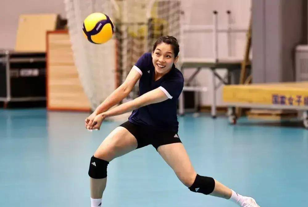 关于中国女排国家队我不得不说的四件事_漳州_李盈_张常宁