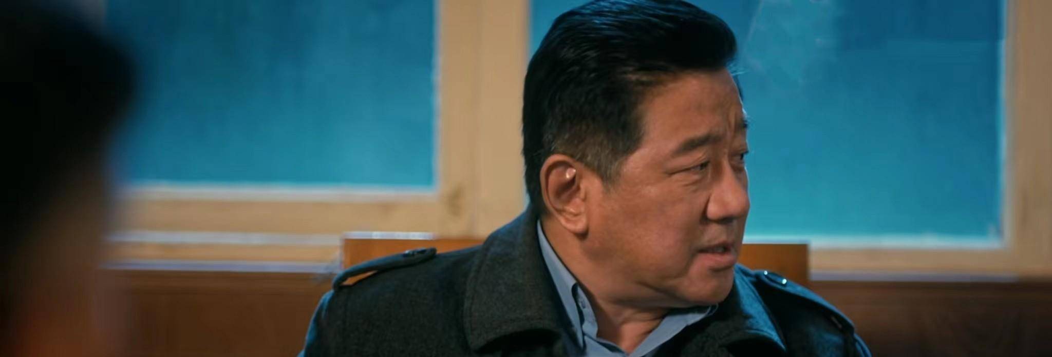 顾局的这番话有两层意思:一,提醒廖局与吴克,人是他徒弟卫国平抓的