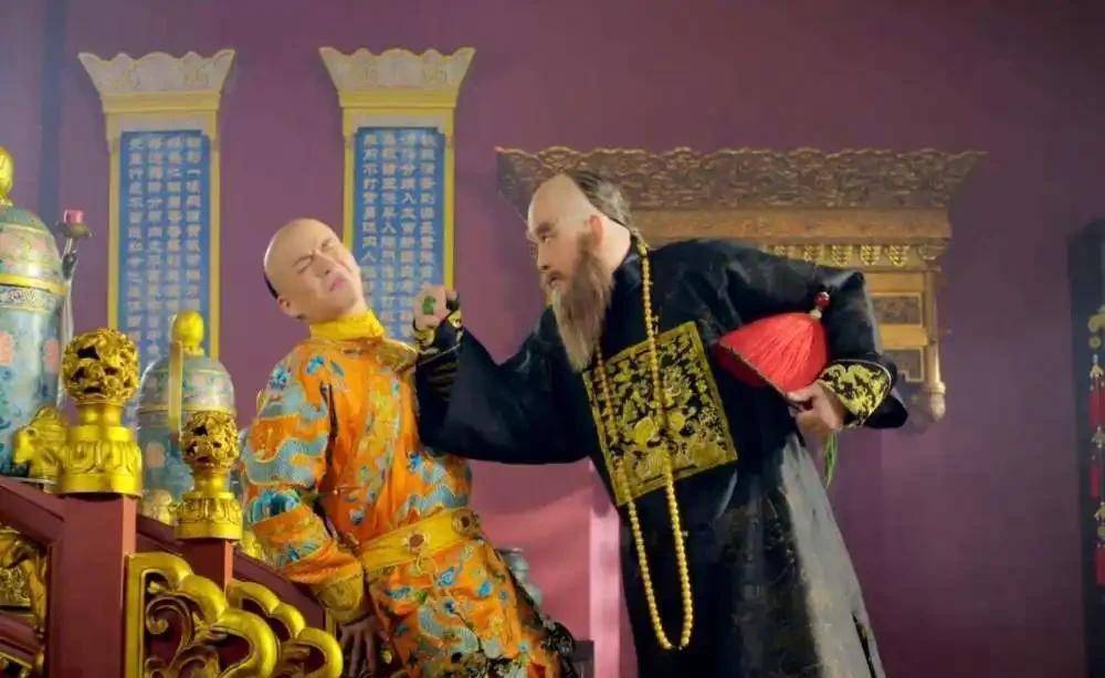 鳌拜:为何对皇太极和顺治忠心耿耿,而对康熙跋扈强势?