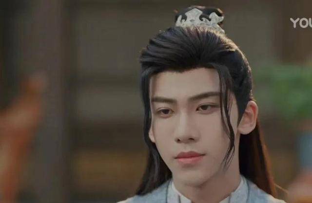 张颂文新剧杀青,让粉丝不花钱,娱乐圈的"欧阳娜娜"们该学学了_张松元