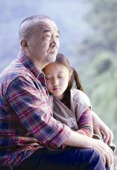 李保田儿媳陈燕琳用爱化解丈夫和公公的矛盾,看看网友的评论吧_儿子