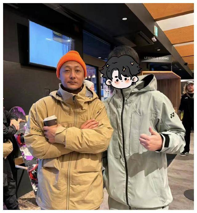 余文乐42岁衰老成老叔!形象稀稀落落,与谢霆锋大不相同.