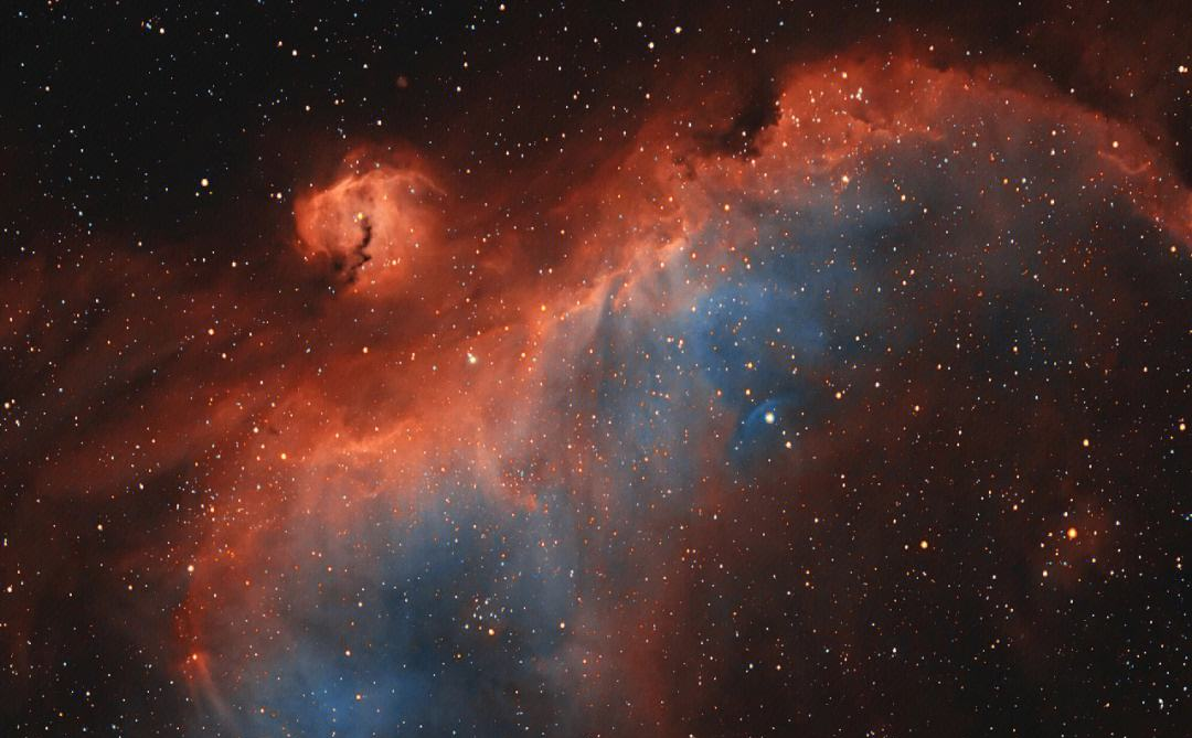 横贯夜空的银河,其实只是银河系的侧面,它的背后是什么?