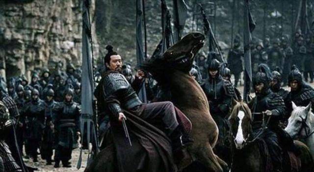 家喻户晓此女子是刘备之妻刘禅之母,背后或许有草蛇