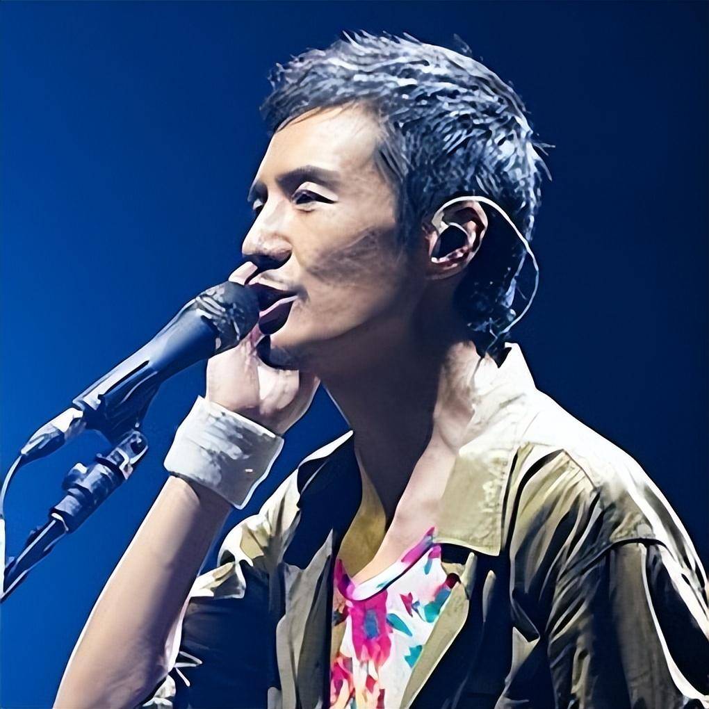 小杨哥请网友免费看演唱会,成本超3000万,朴树,张信哲给他打工_直播