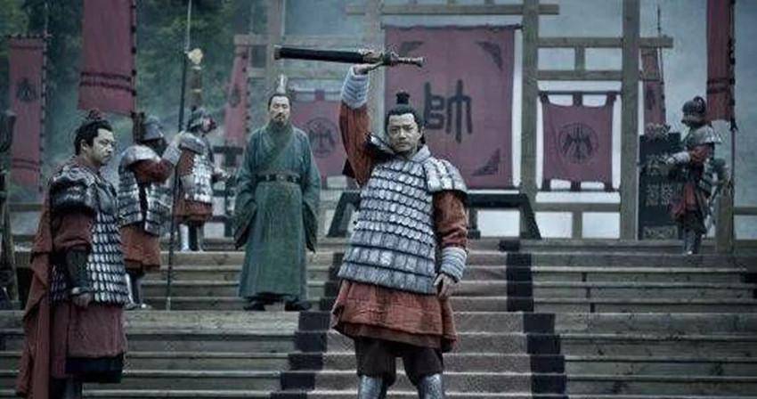 韩信背水一战,为什么能够以少胜多?